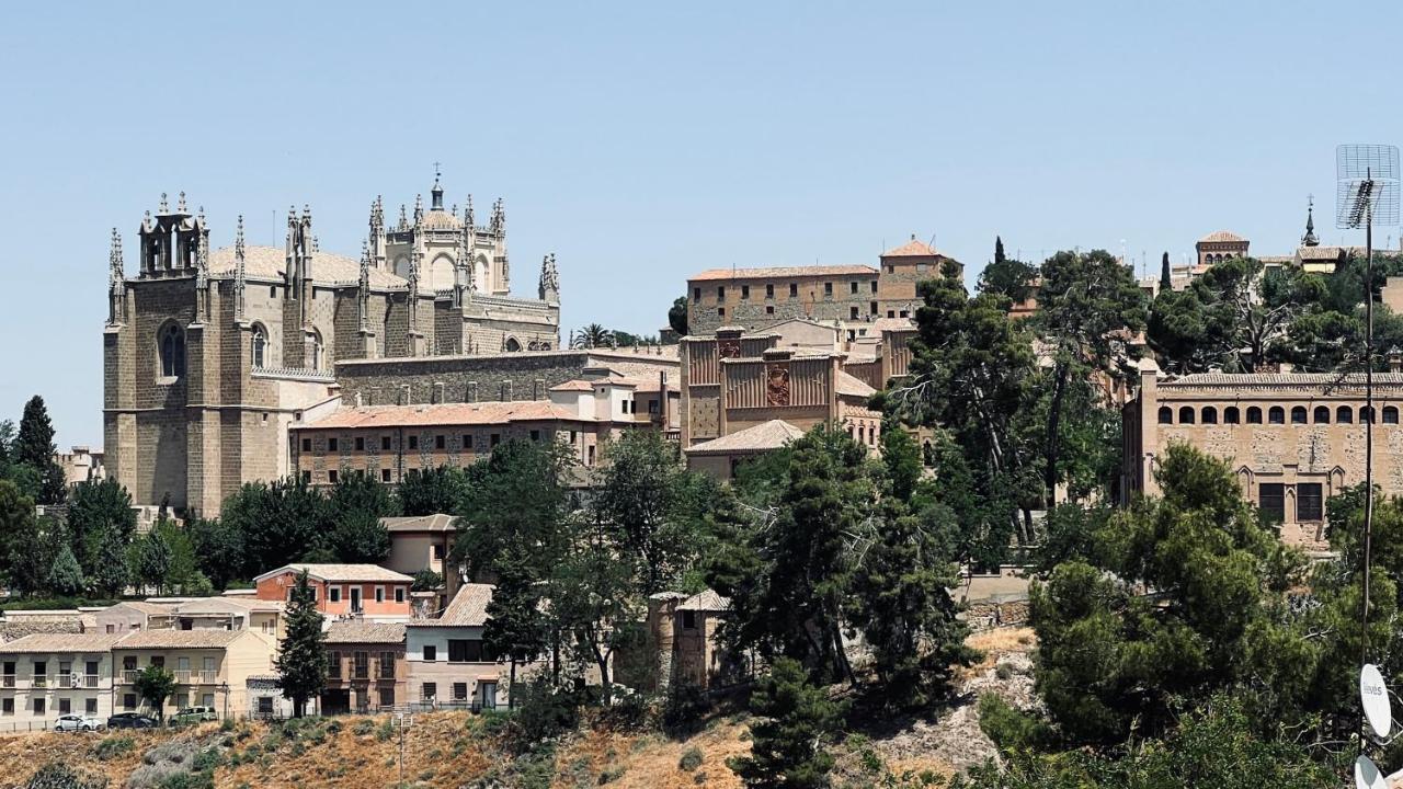 Apartamento El Puente De San Martin Con Parking Gratis Toledo Exterior foto